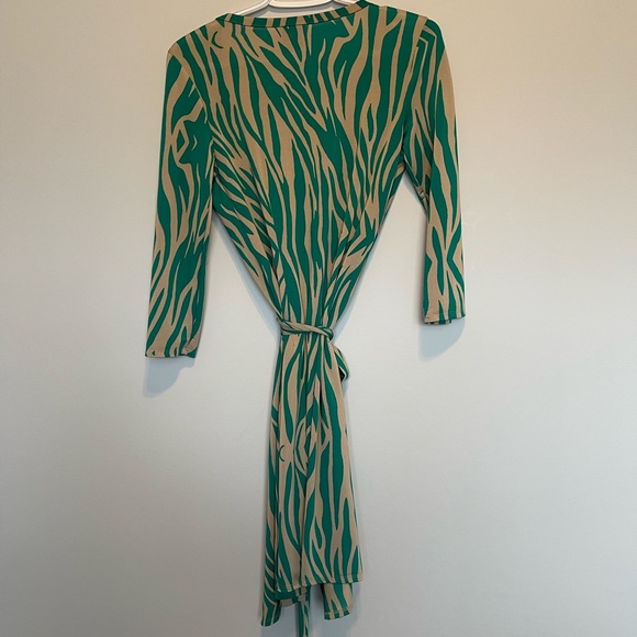 Summer Dress - Picture 4 of 5